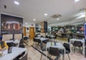 154m² cafétéria pour vente à Grenade, dans le quartier de Villarejo, Carretera de Málaga photo