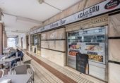 154m² cafétéria pour vente à Grenade, dans le quartier de Villarejo, Carretera de Málaga photo