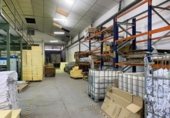 1058m² entrepôt industriel pour vente à Quart de Poblet, Calle del Río Cabriel photo