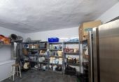 130m² locaux commerciaux pour vente à Cáceres, dans le quartier de Eaux Vives, Calle Encinilla photo