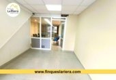 Local comercial en venta con 168m² en Arenys de Mar, Carrer Barcelona foto