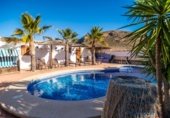 Hotel en venta con 455m² en Hondón de las Nieves, Paseo Juan Bonmatí foto