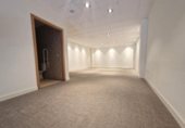 303m² commercial premises for sale in Guardamar del Segura, Calle Ausiás March photo