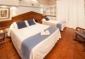 2354m² hôtel pour vente à Cómpeta, Avenida de Torrox photo