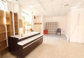 452m² locaux commerciaux pour vente à Torrevieja, Avenida de las Habaneras photo