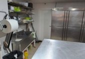 260m² cafétéria pour vente à Torrevieja, Vía Augusta photo