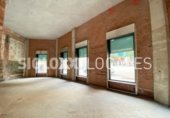 102m² locaux commerciaux pour location à Barcelone, dans le quartier de el Guinardó, Carrer de Varsòvia photo
