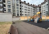 Local comercial en venta con 240m² en Oviedo, en la zona de La Florida, Calle GOZON, 2 foto