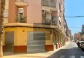Local comercial en alquiler con 220m² en Catarroja foto