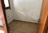 111m² commercial premises for sale in Tortosa, Avinguda de Cristòfol Colom photo