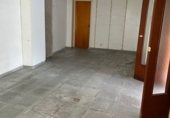 134m² commercial premises for sale in Deltebre photo