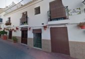 250m² building for sale in Estepona photo