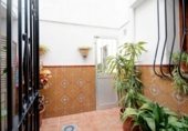 250m² building for sale in Estepona photo