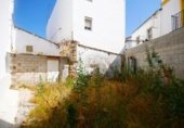 250m² building for sale in Estepona photo