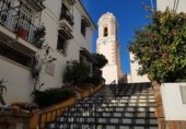 250m² building for sale in Estepona photo