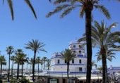 250m² building for sale in Estepona photo