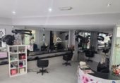 Perruqueria
en traspàs
amb 100m² a A Coruña foto