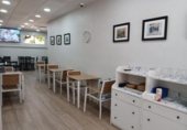 Local comercial en venta, traspaso con 95m² en Sevilla, en la zona de La Oliva, Poeta Manuel Benítez Carrasco foto
