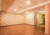 284m² commercial premises for sale in Ibi, Calle del Río photo