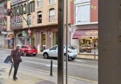 111m² commercial premises for rent in Torrelavega, Calle la Viña photo
