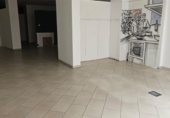 111m² commercial premises for rent in Torrelavega, Calle la Viña photo