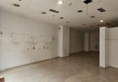 111m² commercial premises for rent in Torrelavega, Calle la Viña photo