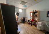 133m² commercial premises for sale in Herrera photo