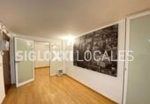Oficinas en venta con 77m² en Barcelona, en la zona de el Congrés i els Indians, Passeig de Maragall foto