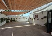 Local comercial
en lloguer
amb 237m² a Palomares del Río, Calle CORTINALES, 4 foto