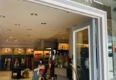 Local comercial
en venda, traspàs
amb 250m² a Vigo, a la zona de Vigo, de Ronda Don Bosco foto