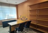 99m² bureau pour vente à León, dans le quartier de Chantría, La Chantría photo