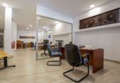 175m² locaux commerciaux pour location à Séville, dans le quartier de Docteur Barraquer-Grupo Renfe-Polyclinique photo