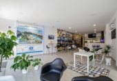 175m² locaux commerciaux pour location à Séville, dans le quartier de Docteur Barraquer-Grupo Renfe-Polyclinique photo