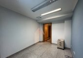 160m² offices for rent in Valladolid, in the area of University photo