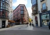160m² offices for rent in Valladolid, in the area of University photo