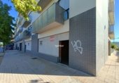 Local comercial en alquiler con 210m² en Cáceres, en la zona de Casa Plata foto