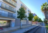 Local comercial en alquiler con 210m² en Cáceres, en la zona de Casa Plata foto