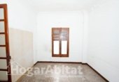Edificio en venta con 625m² en Liria foto