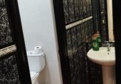 Local comercial
en lloguer
amb 130m² a Madrid, a la zona de Sol, Calle de las Infantas 26 foto