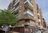 323m² commercial premises for rent in Orihuela, Avenida Teodomiro, 21 photo
