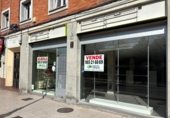 Local comercial
en lloguer
amb 280m² a Oviedo, a la zona de Ventanielles foto