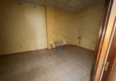 Local comercial en venta con 90m² en León, en la zona de Ventas, Mariano Andres foto