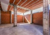 Local comercial en venta con 556m² en Talavera de la Reina foto