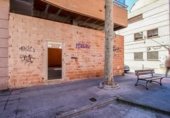 Local comercial en venta con 556m² en Talavera de la Reina foto