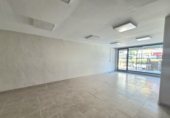 Local comercial
en lloguer
amb 577m² a El Carbayu foto