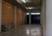 Local comercial en alquiler con 115m² en Bonares, Calle Santa Justa 34 foto