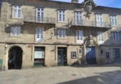 Local comercial
en venda
amb 165m² a Santiago de Compostel·la, Casco Historico foto