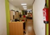 76m² commercial premises for sale in Vitoria-Gasteiz, in the area of Old Town photo