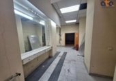 Local comercial en alquiler con 423m² en Valladolid, en la zona de Pajarillos Bajos foto