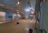 Local comercial en alquiler con 423m² en Valladolid, en la zona de Pajarillos Bajos foto
